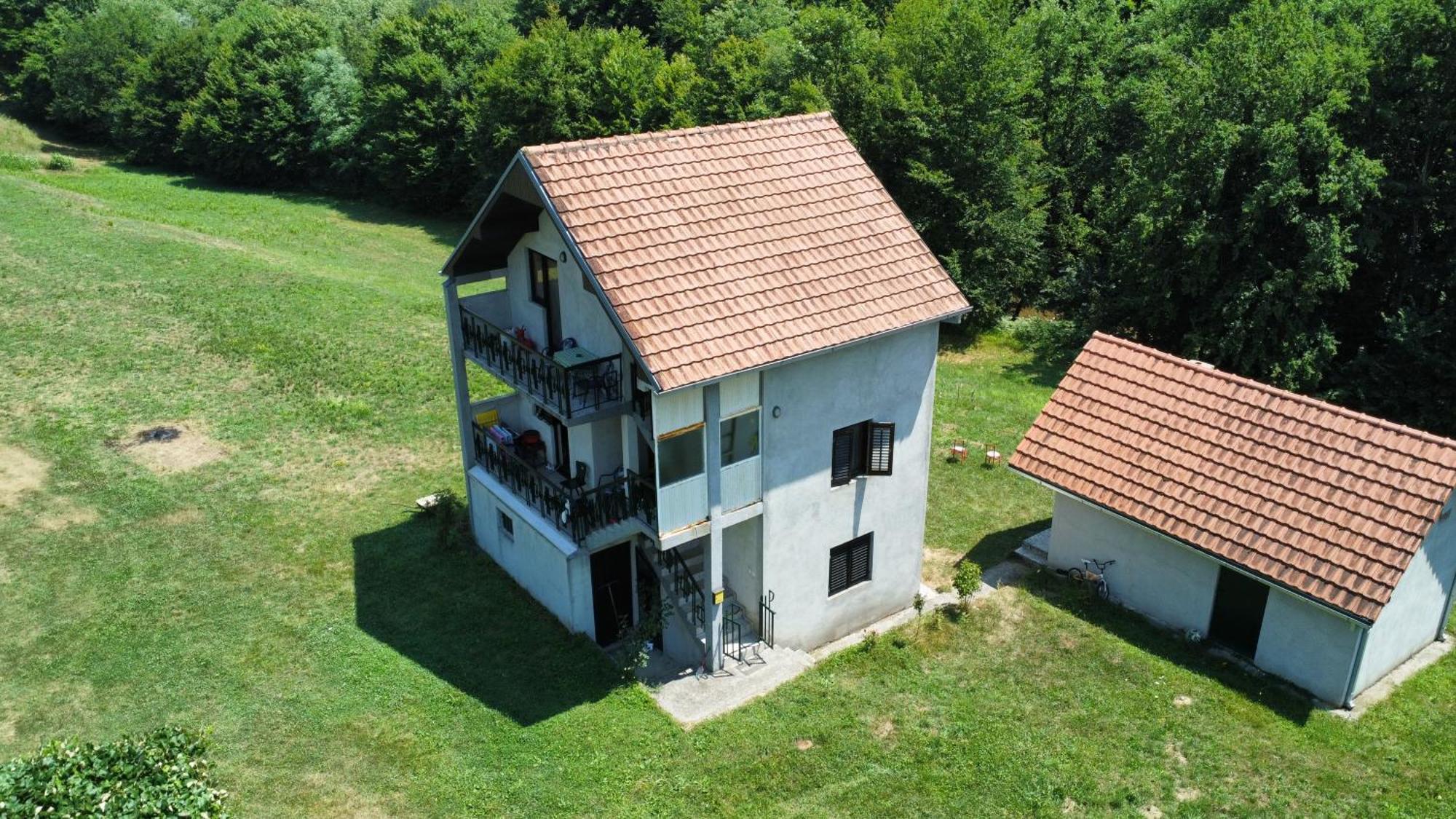 Apartmani Jana Bijelo Polje Bagian luar foto